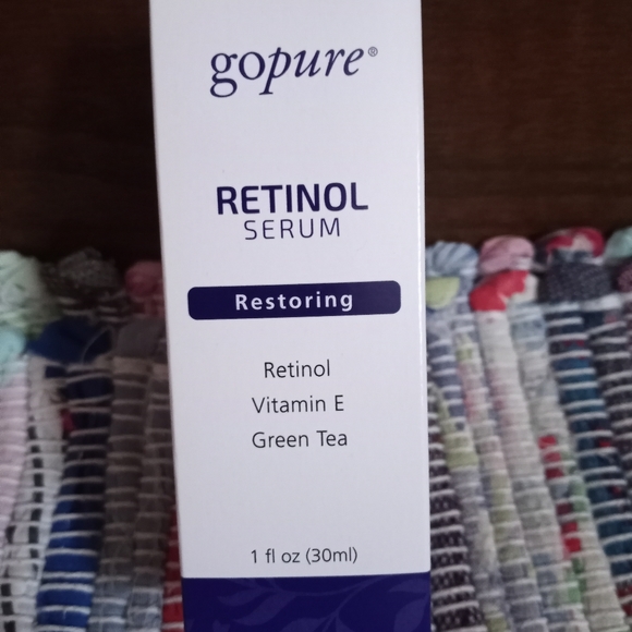 Restoring Retinol Serum - Picture 2 of 5